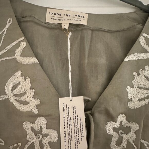 NWT Laude the Label Embroidered Tie Front Vest - Putty Flora - Small (S) - Picture 3 of 4
